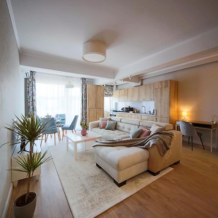 Stylish Condo - Parking And Balcony Клуж-Напока Екстер'єр фото