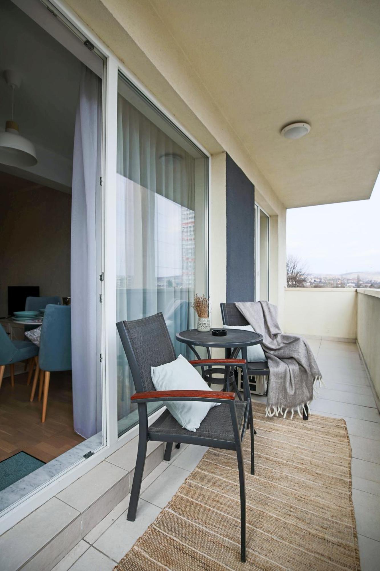 Stylish Condo - Parking And Balcony Клуж-Напока Екстер'єр фото